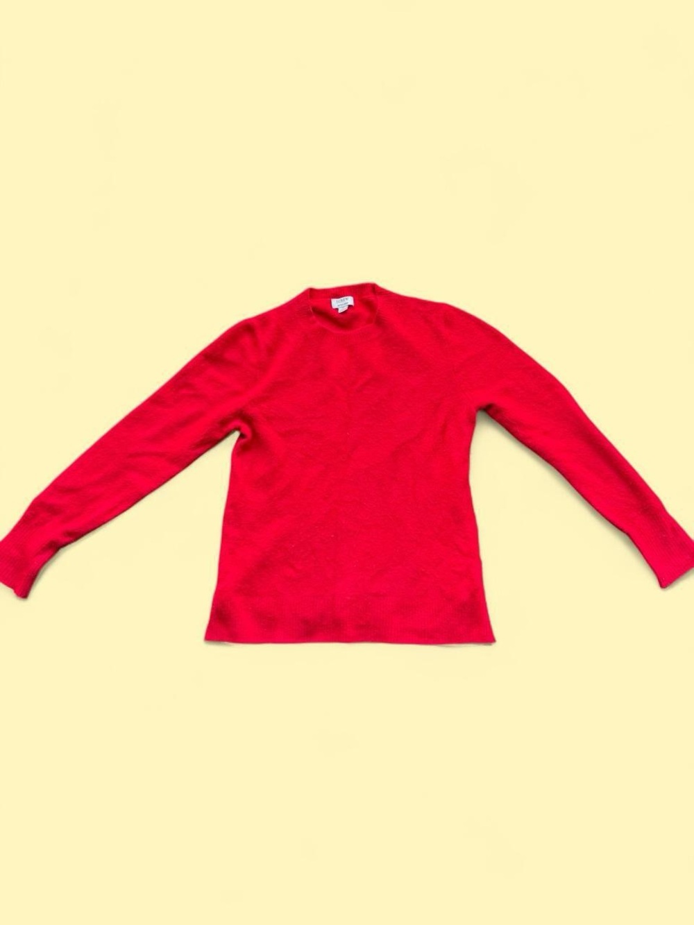 ✨ Red J.Crew extra soft sweater in size M✨